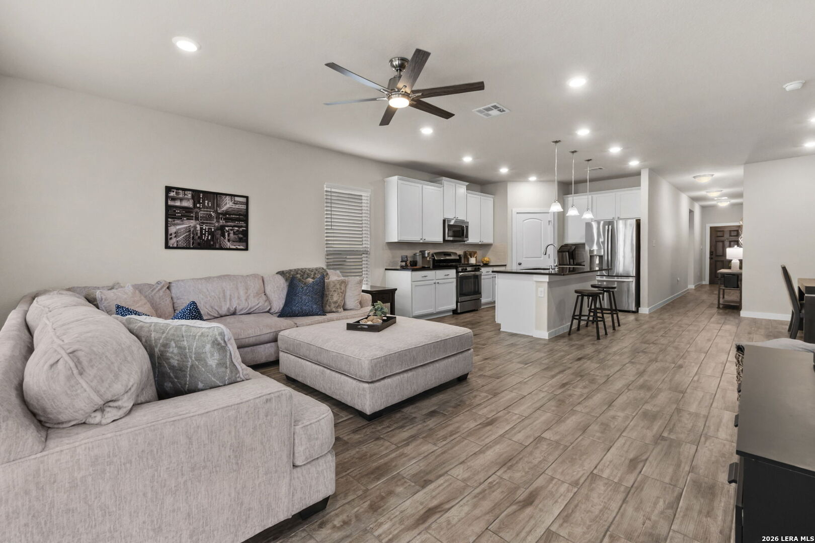 6211 FOX PEAK DR