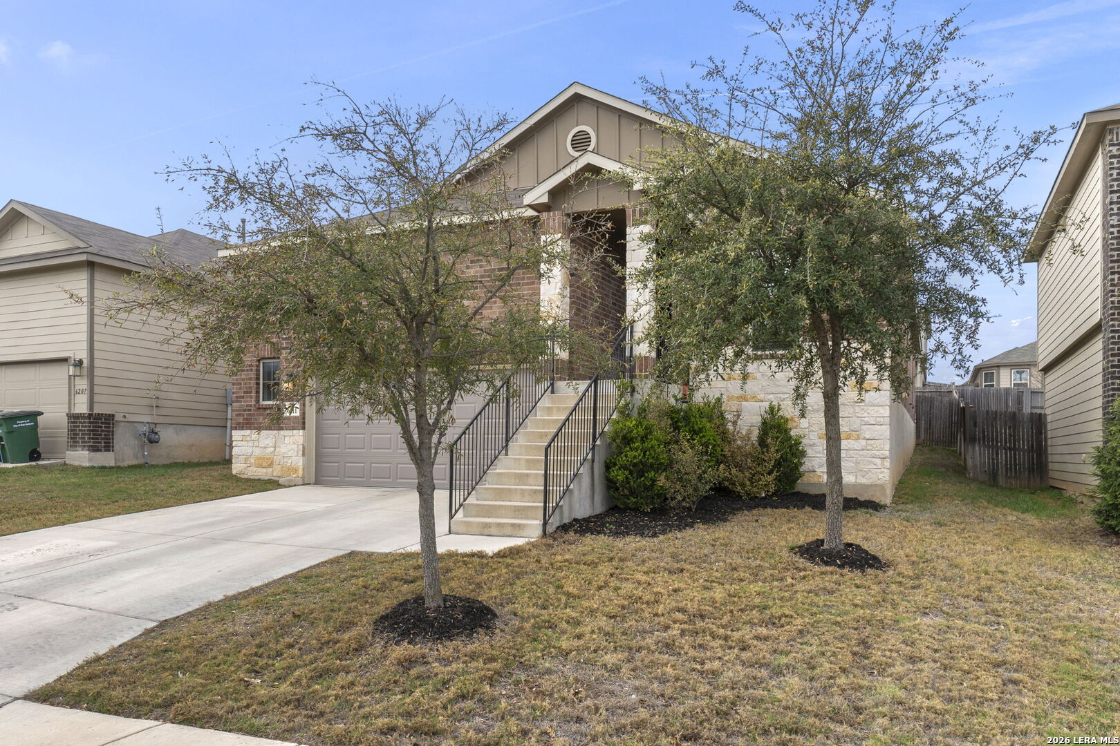 6211 FOX PEAK DR