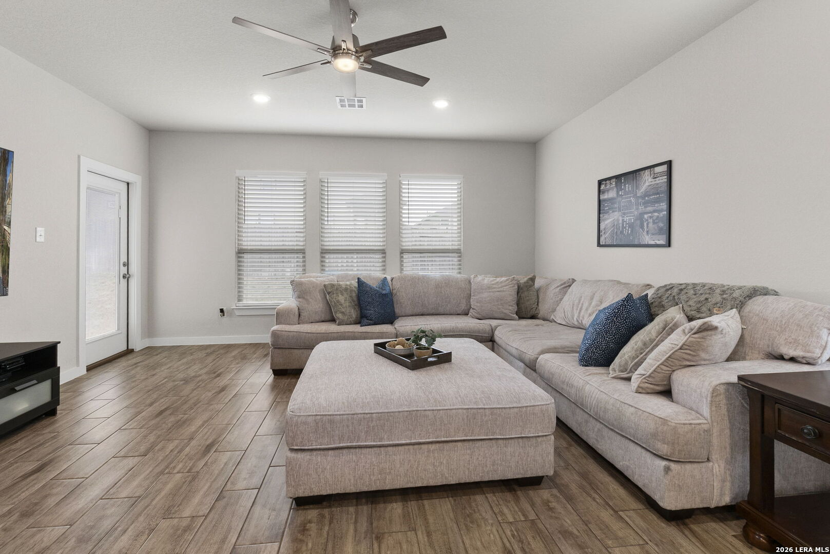 6211 FOX PEAK DR