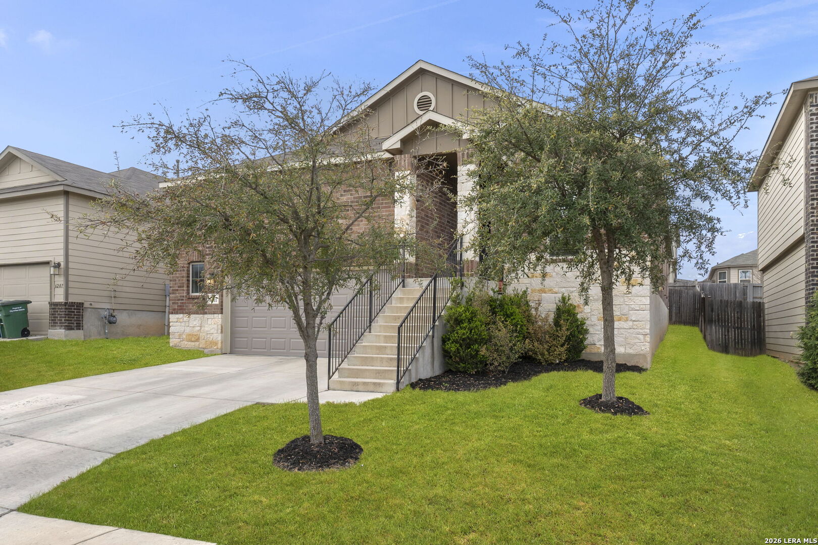6211 FOX PEAK DR