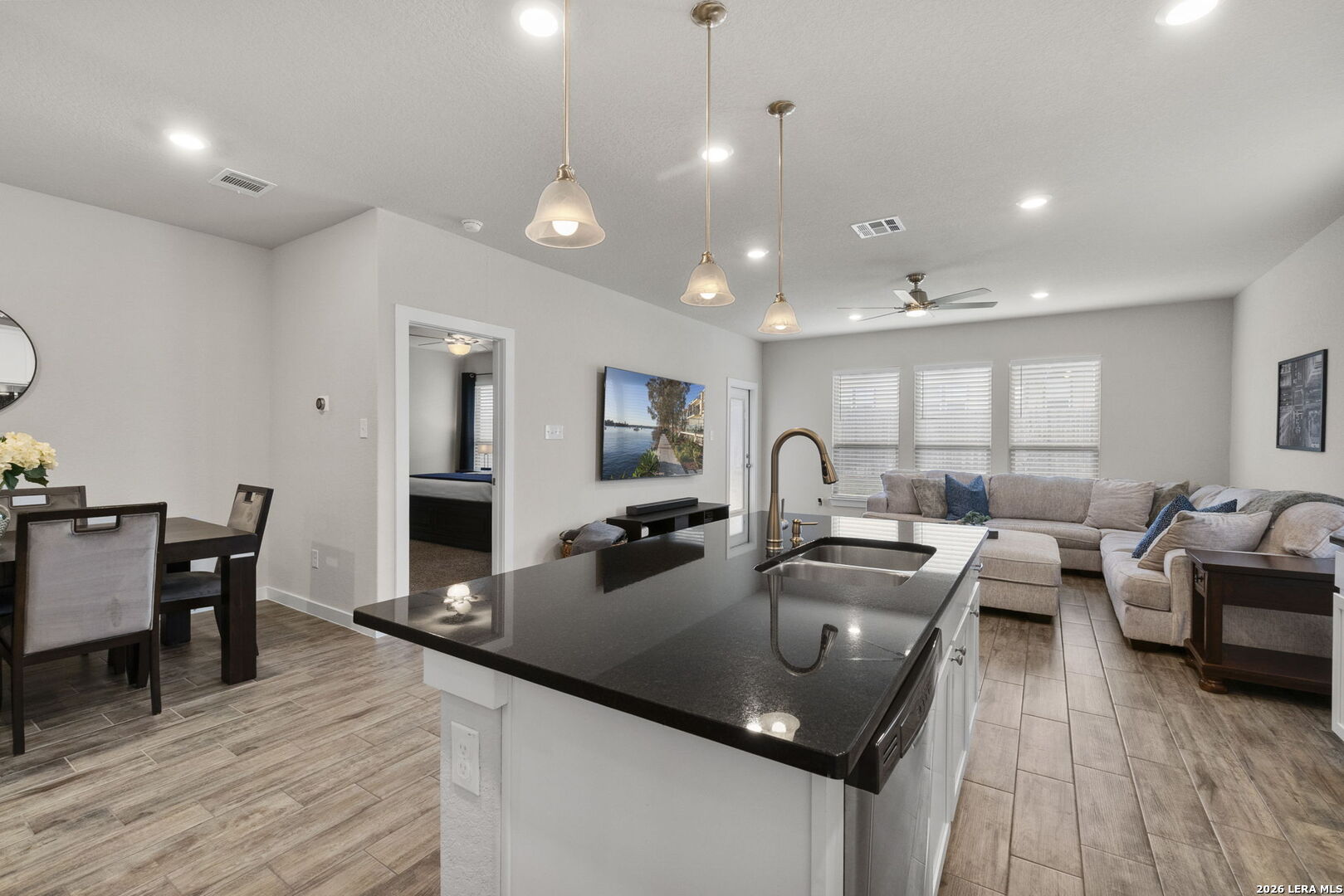 6211 FOX PEAK DR
