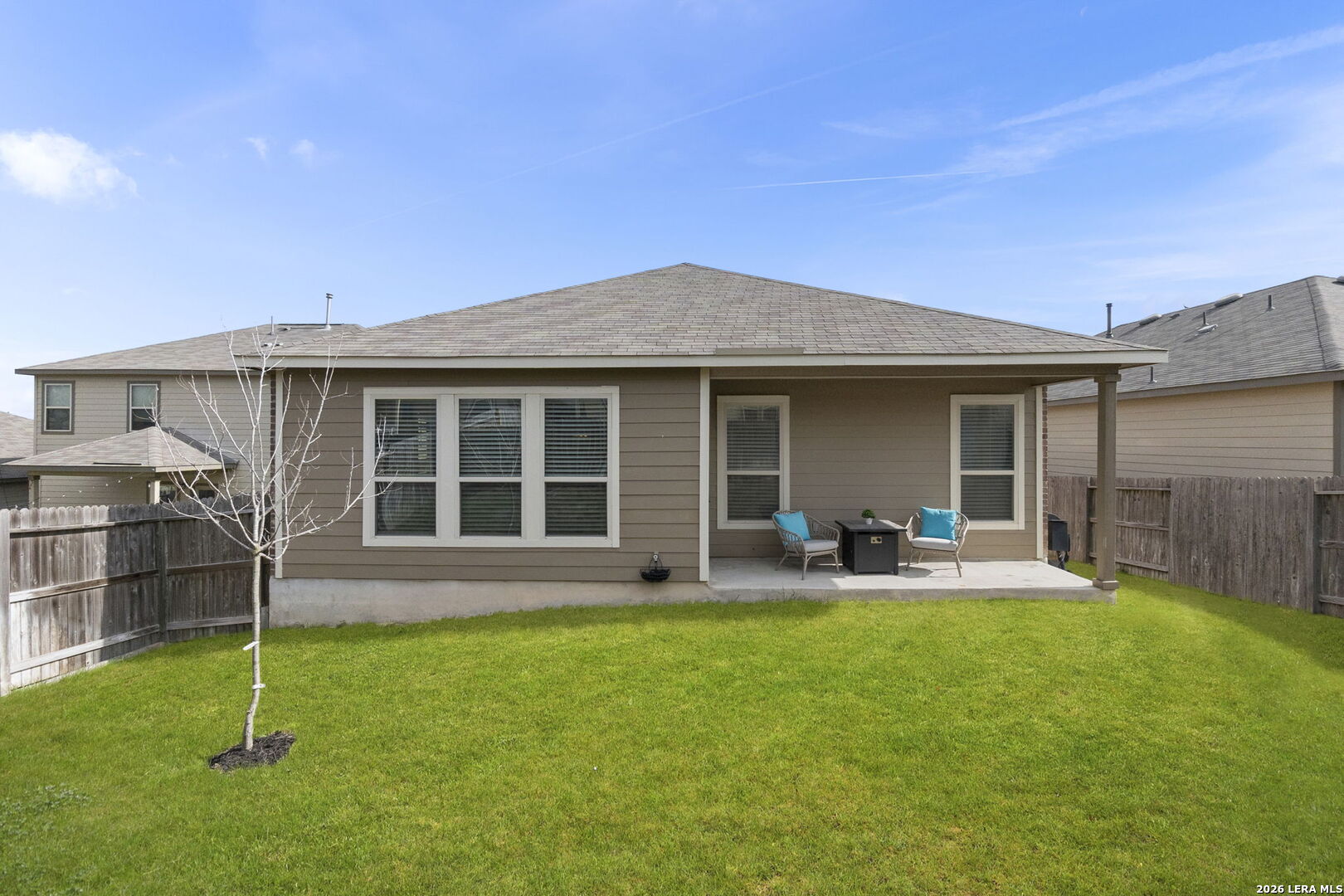 6211 FOX PEAK DR