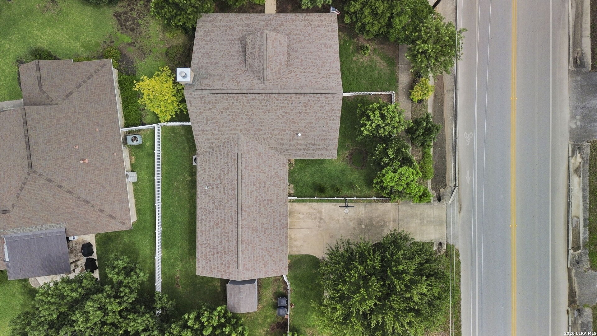 1405 AZALEA LN