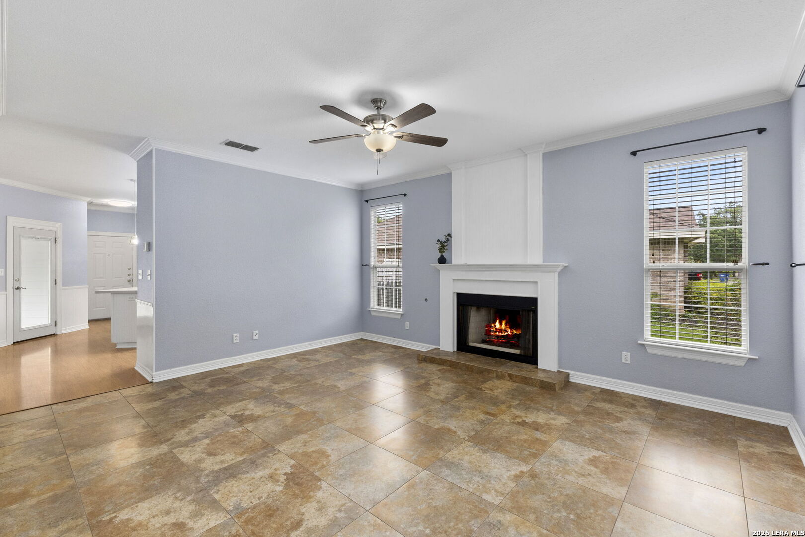 1405 AZALEA LN
