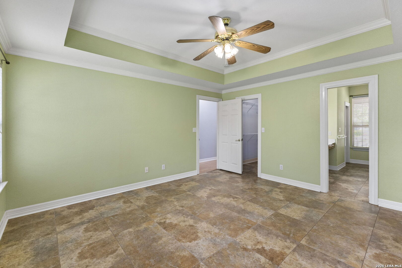1405 AZALEA LN