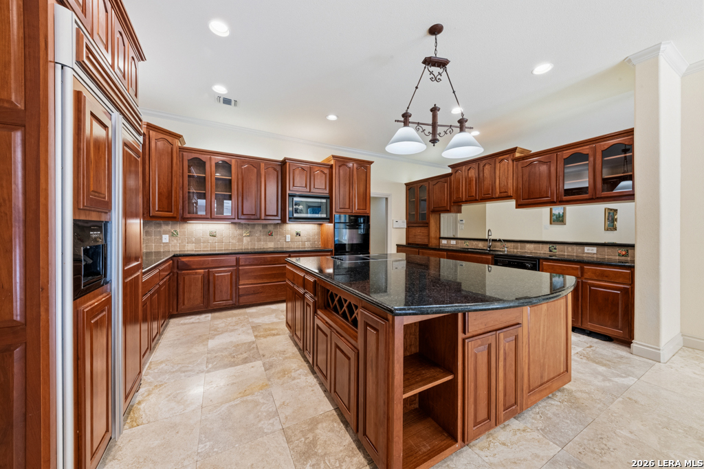 519 Blackjack Oak