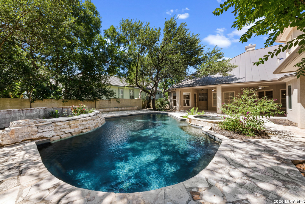 519 Blackjack Oak