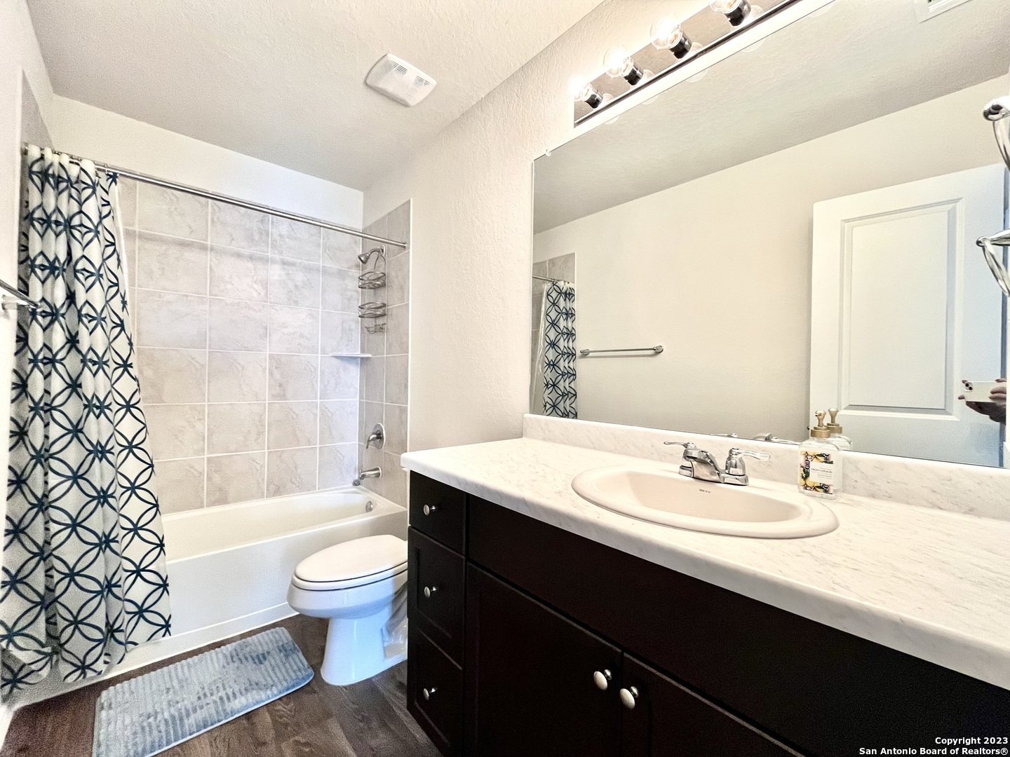 2526 WENTWOOD RUN
