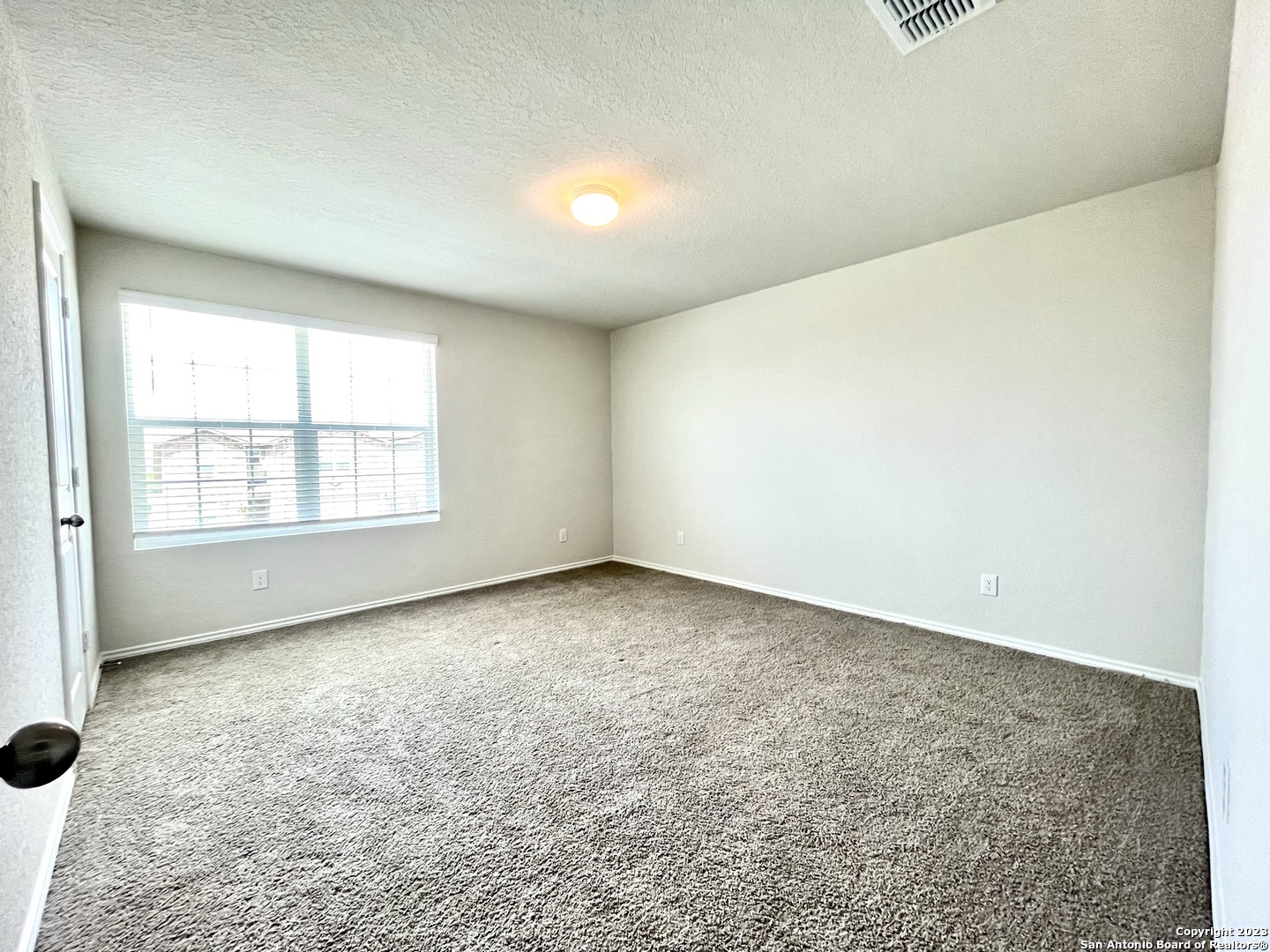 2526 WENTWOOD RUN