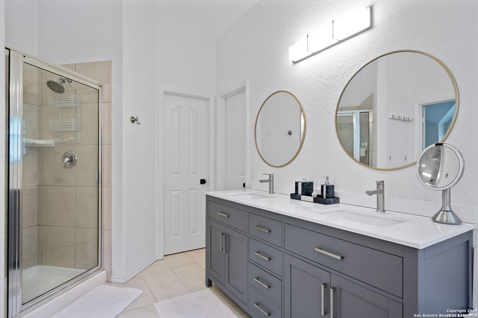 614 CYPRESS TRL