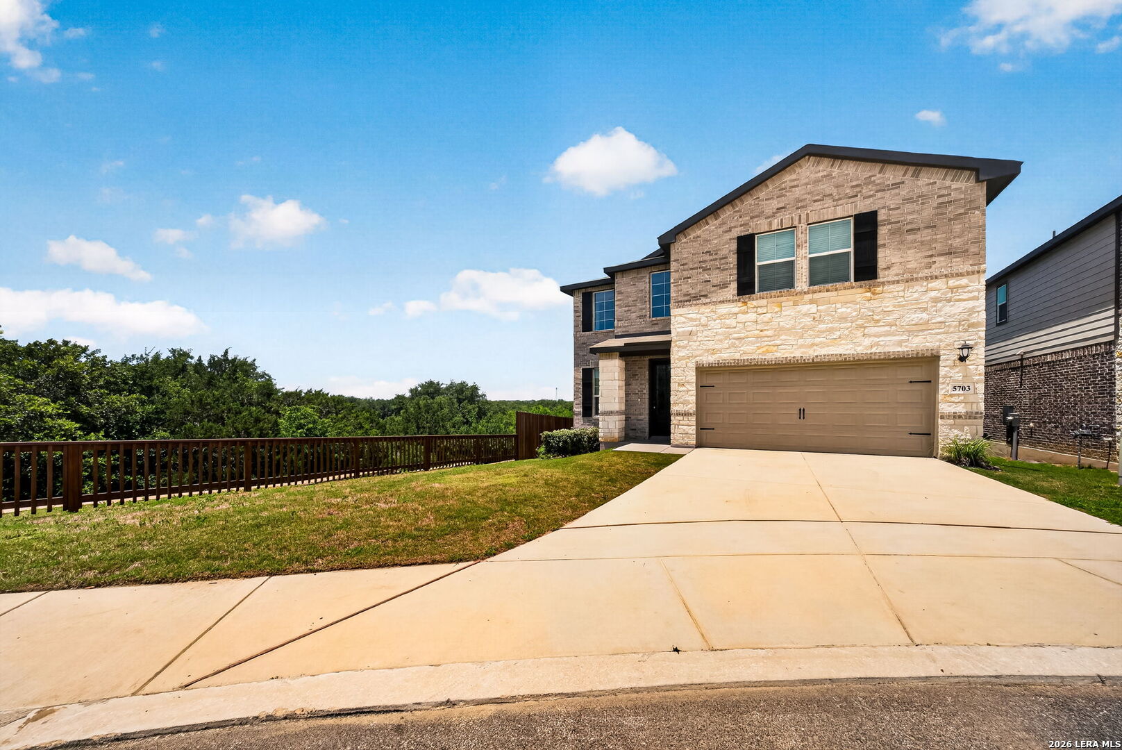 5703 BETHS WAY