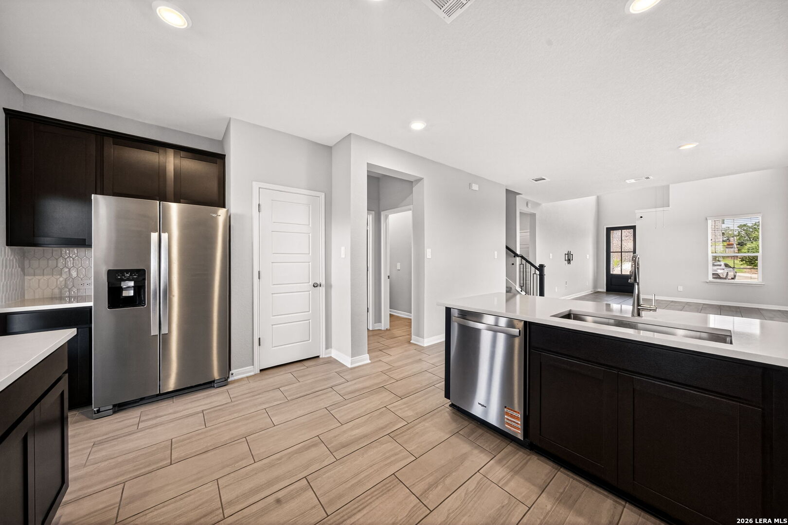 5703 BETHS WAY