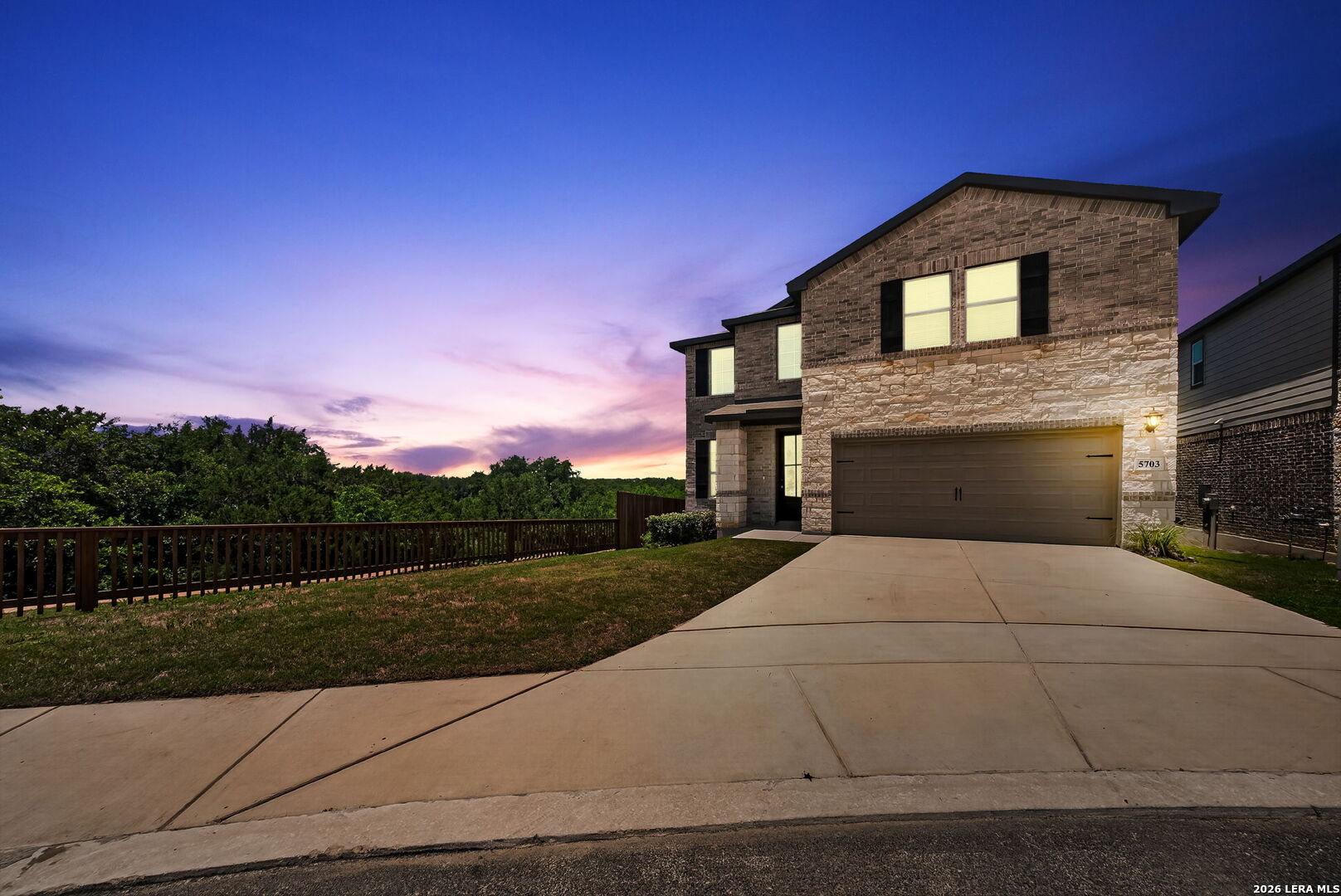 5703 BETHS WAY