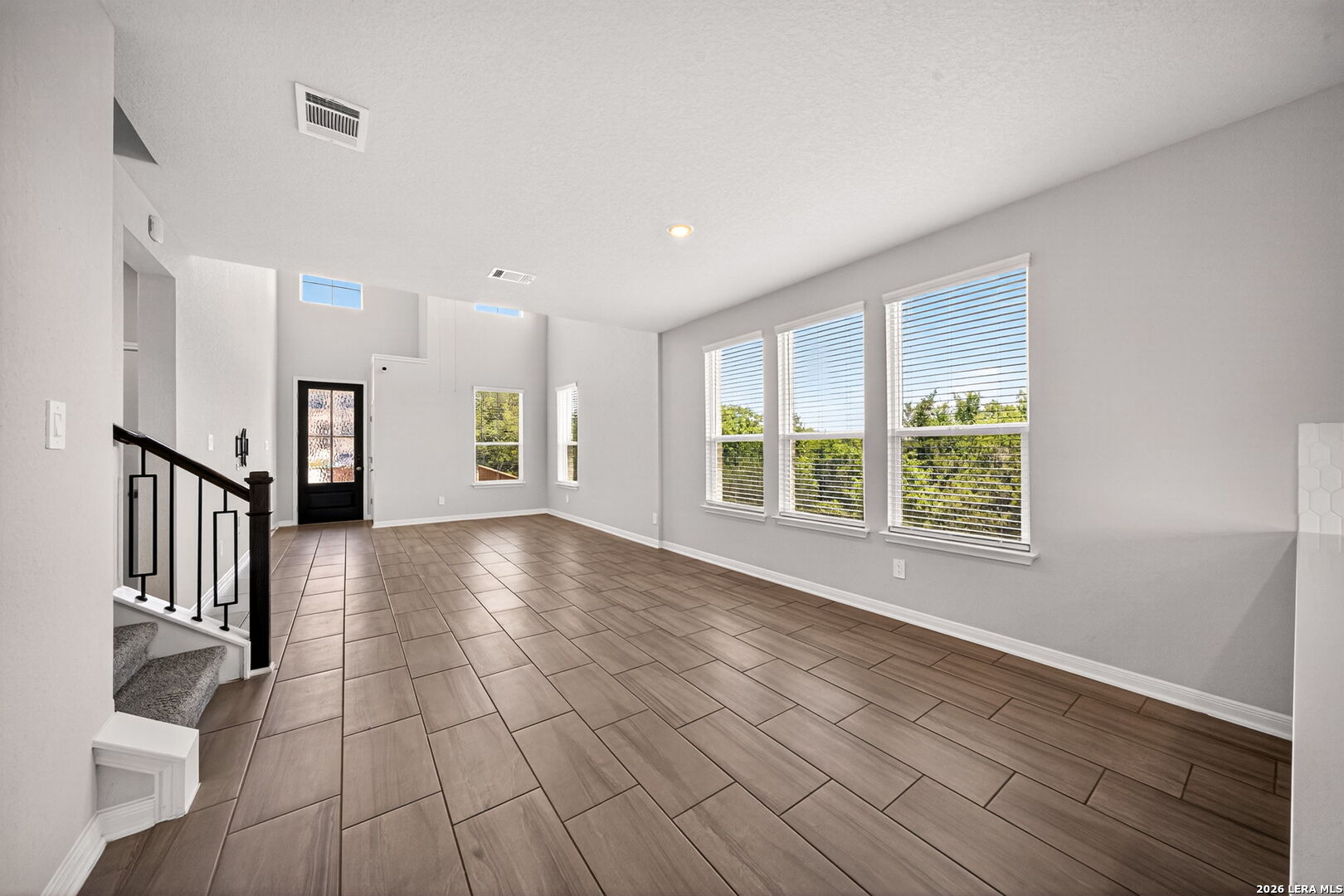 5703 BETHS WAY