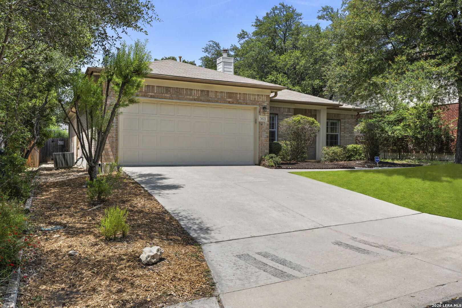 5803 Welsch View