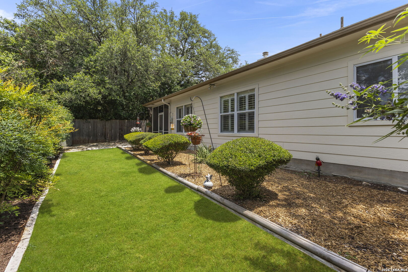 5803 Welsch View
