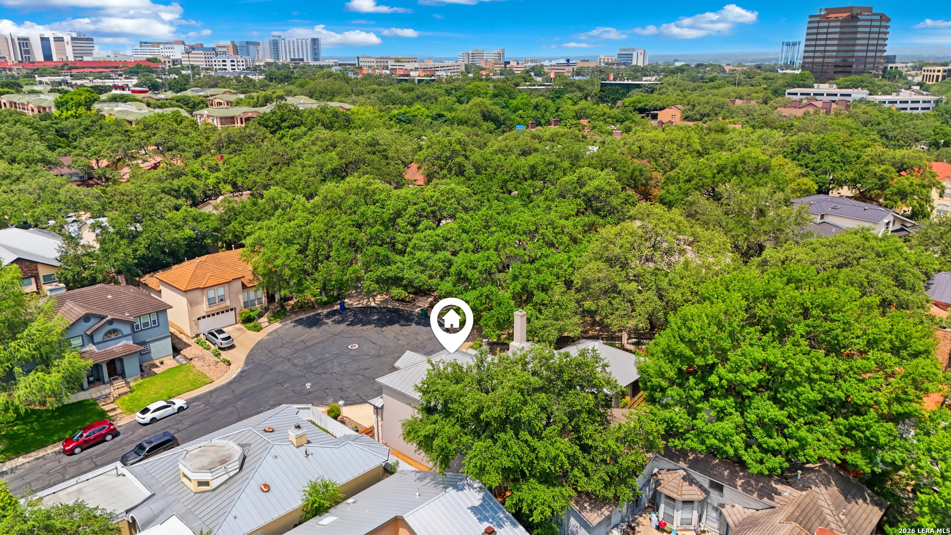 8 Donore Cir