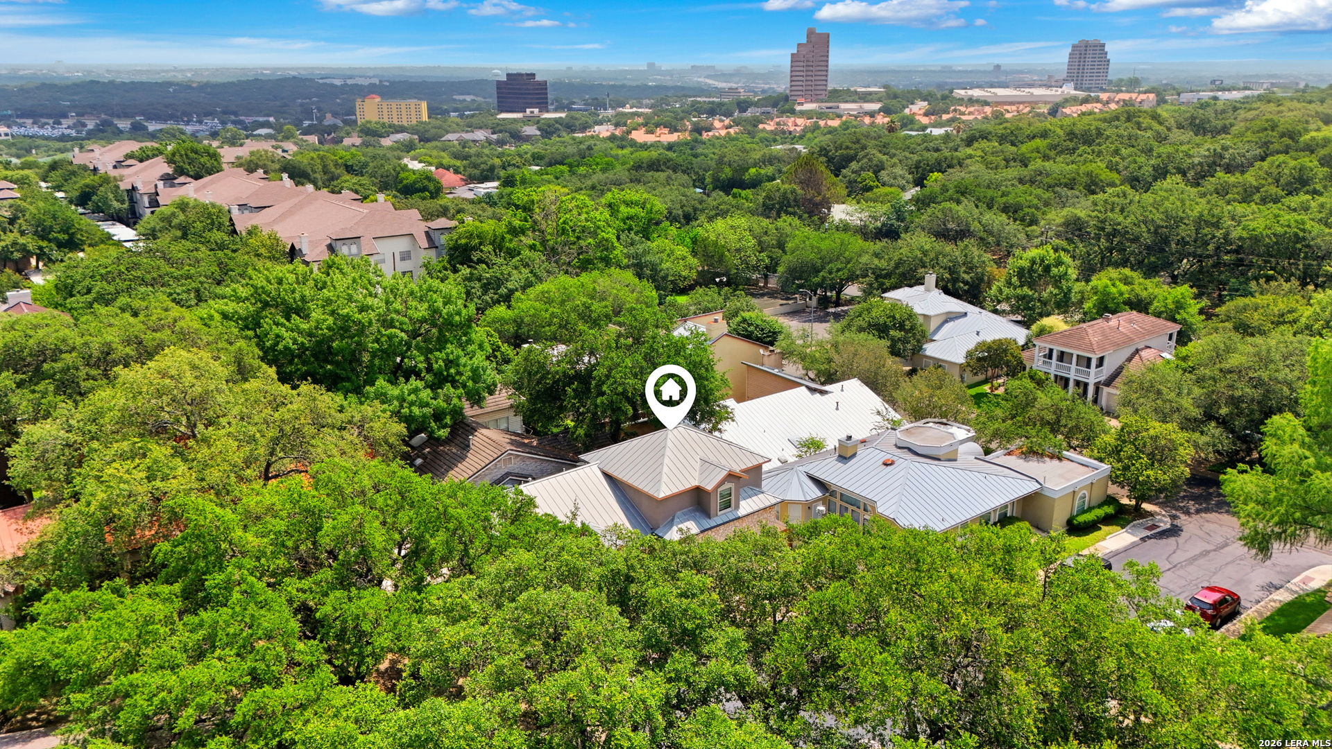 8 Donore Cir