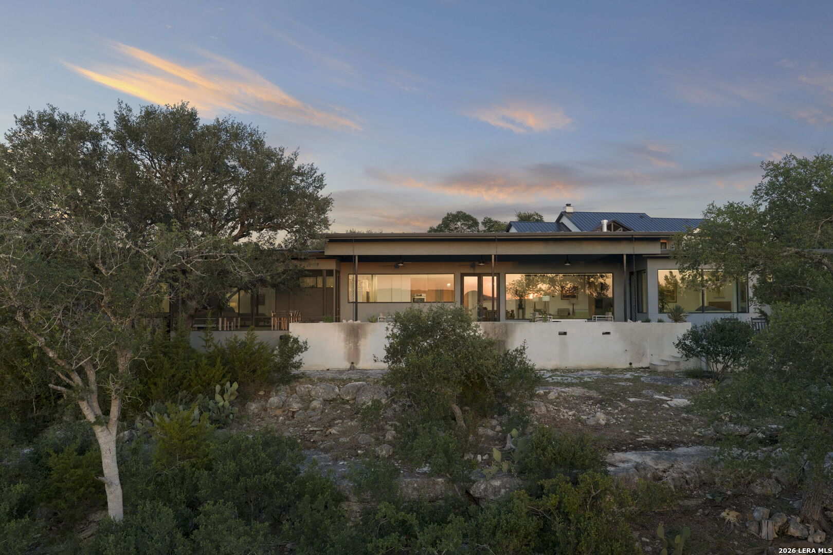 352 Arthur Ct