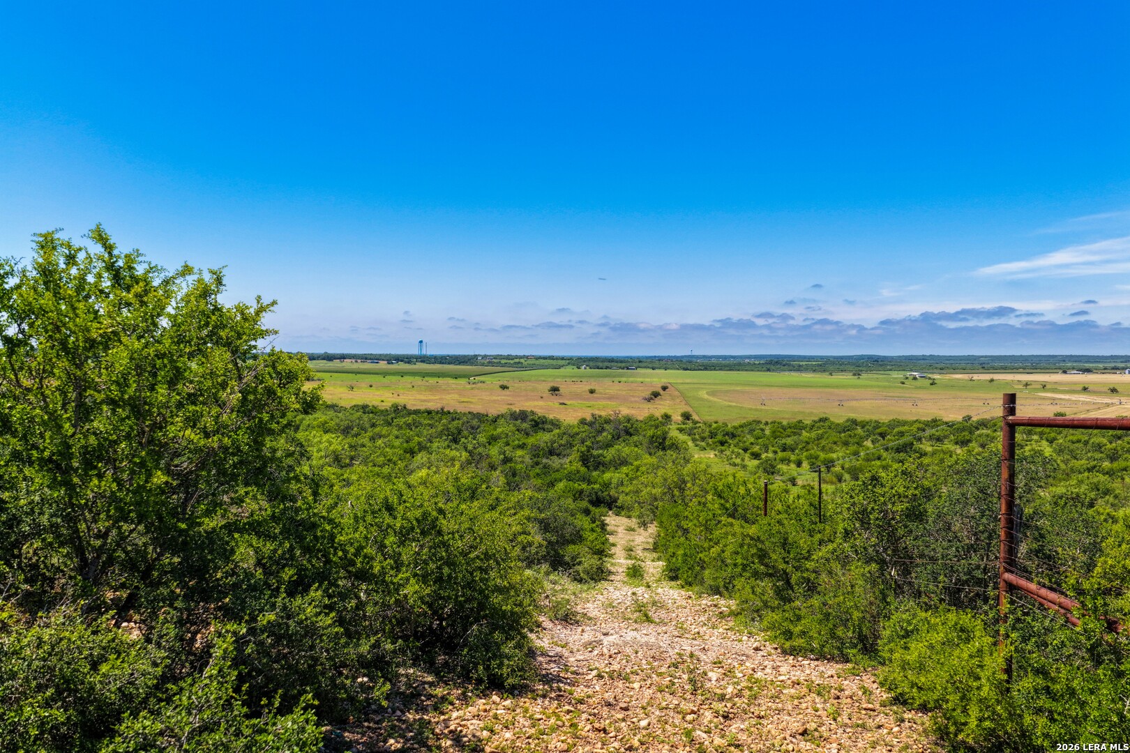000 Private Road 5754