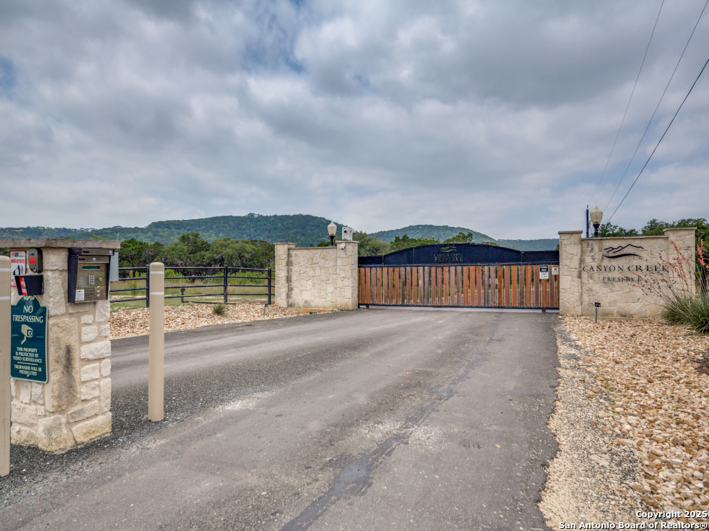 LOT 20 Canyon Forest