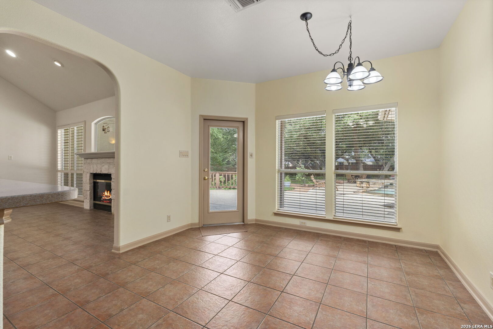 9510 Maytum Cir