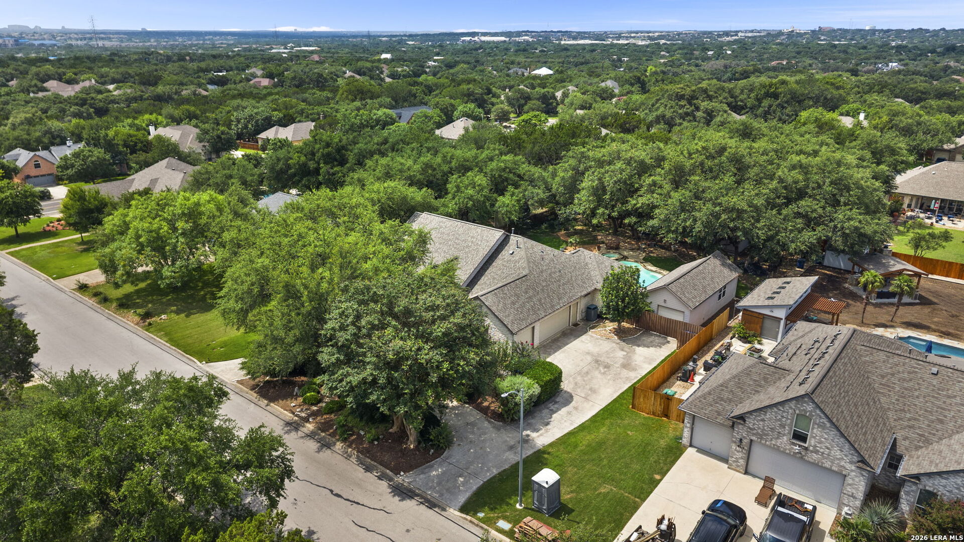 9510 Maytum Cir