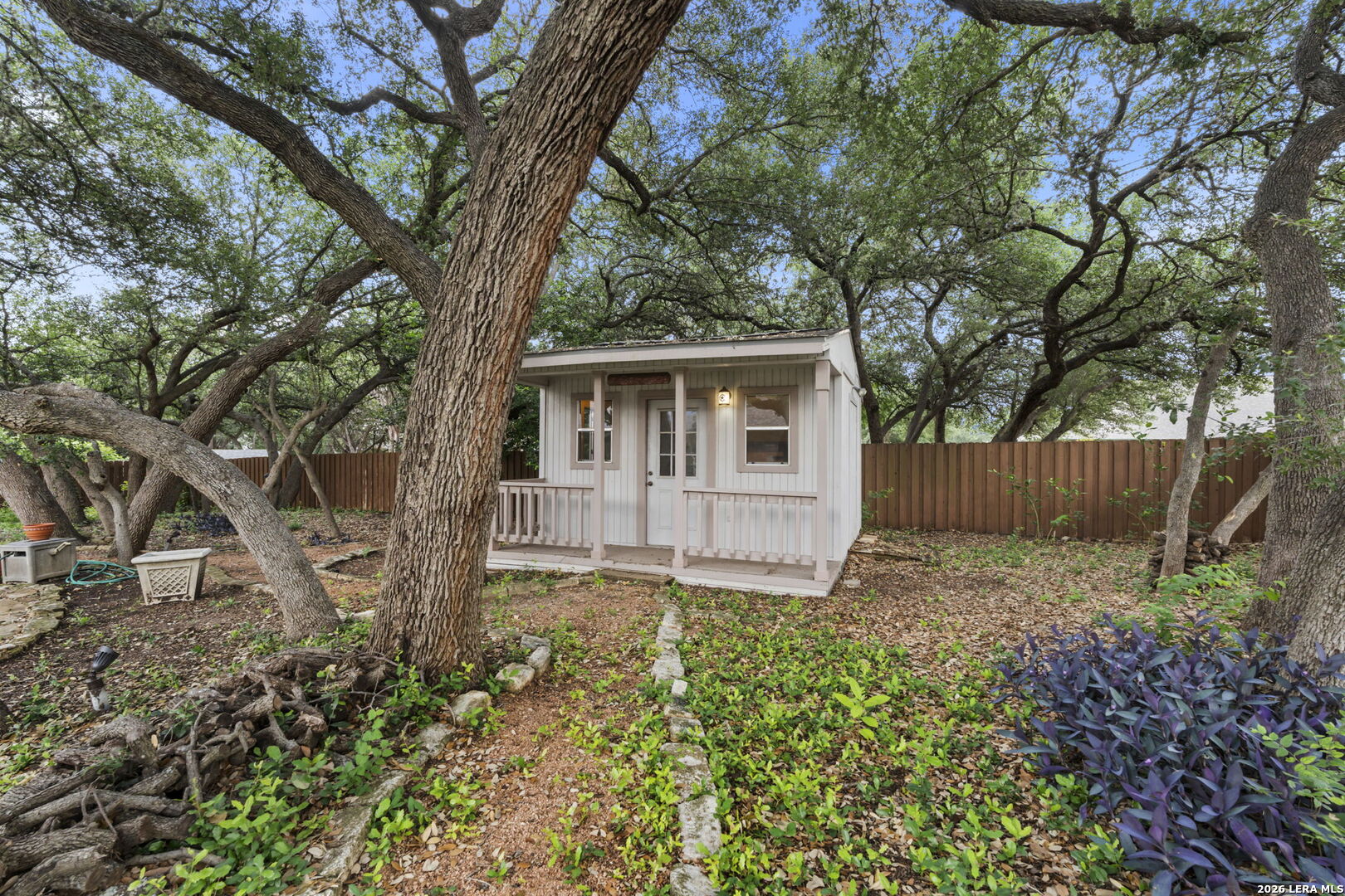 9510 Maytum Cir