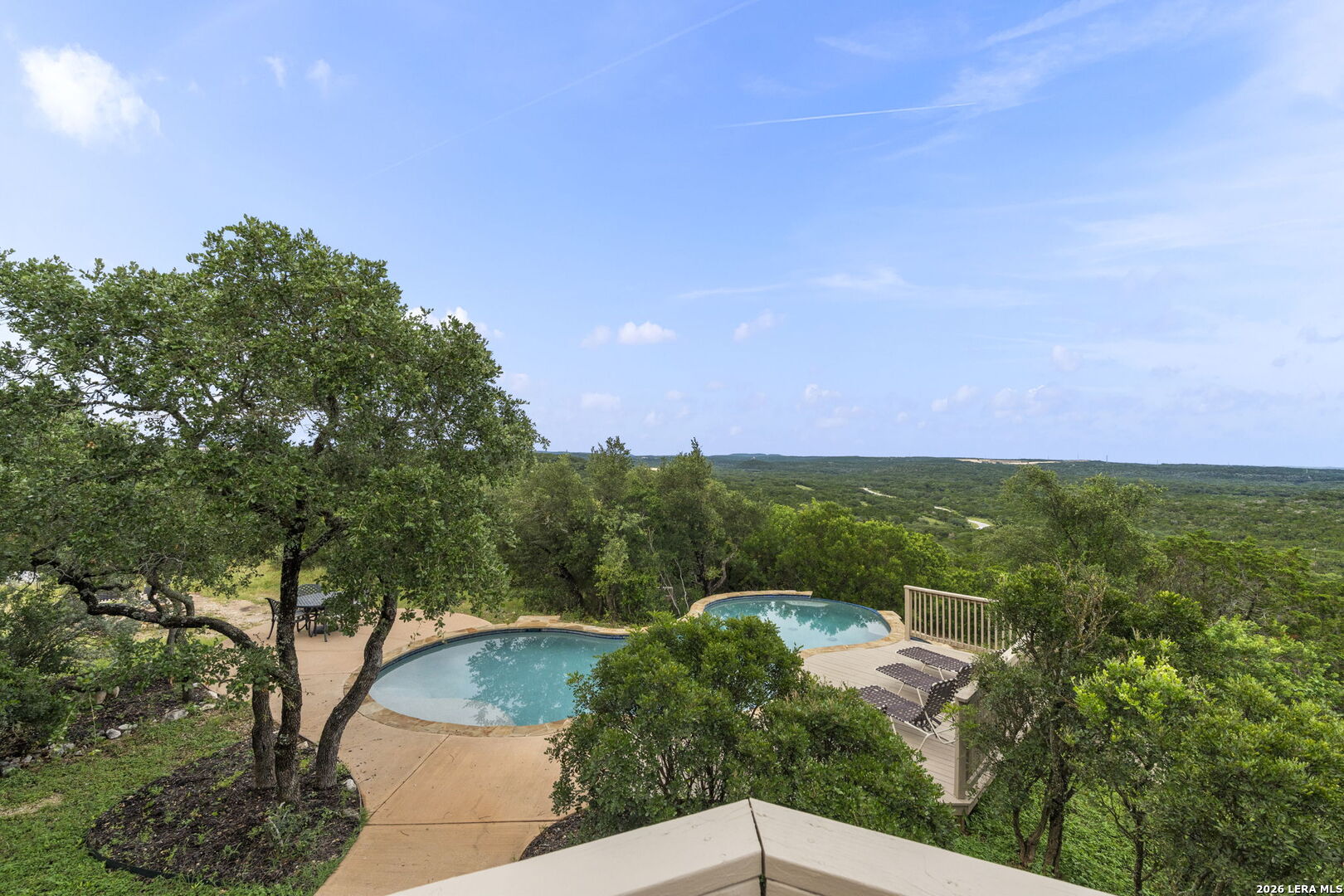 1040 County Road 2720