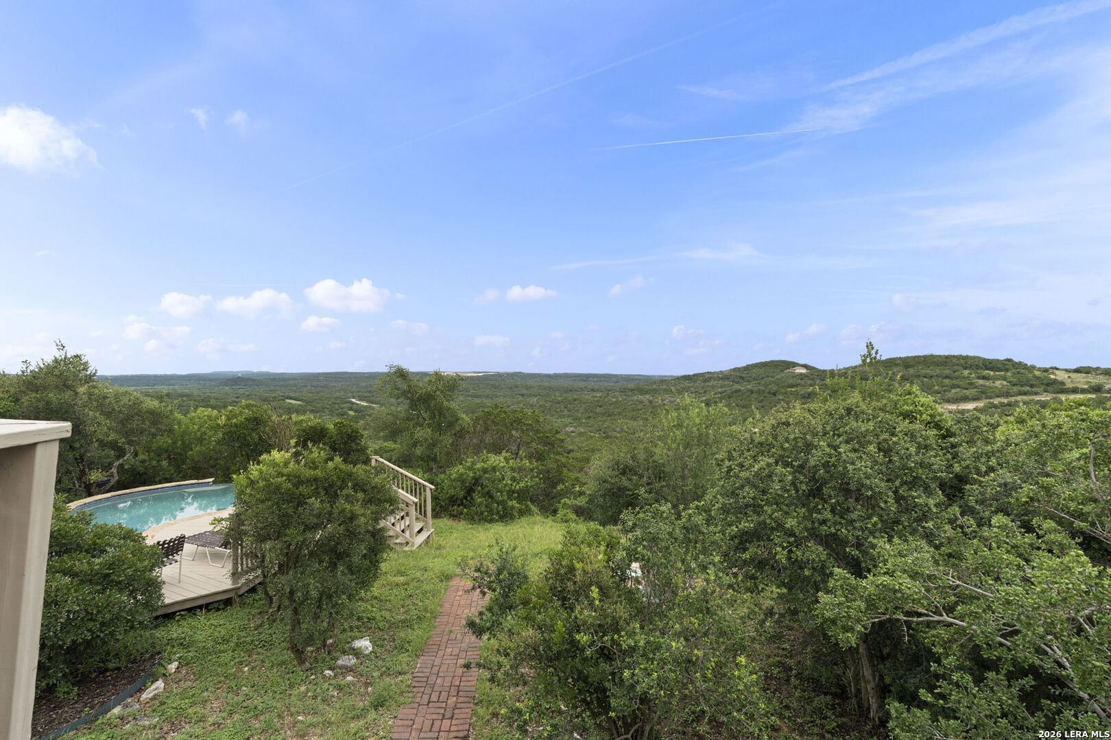 1040 County Road 2720