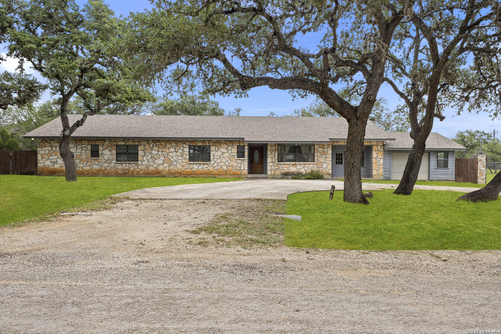 165 SETTLERS CIR