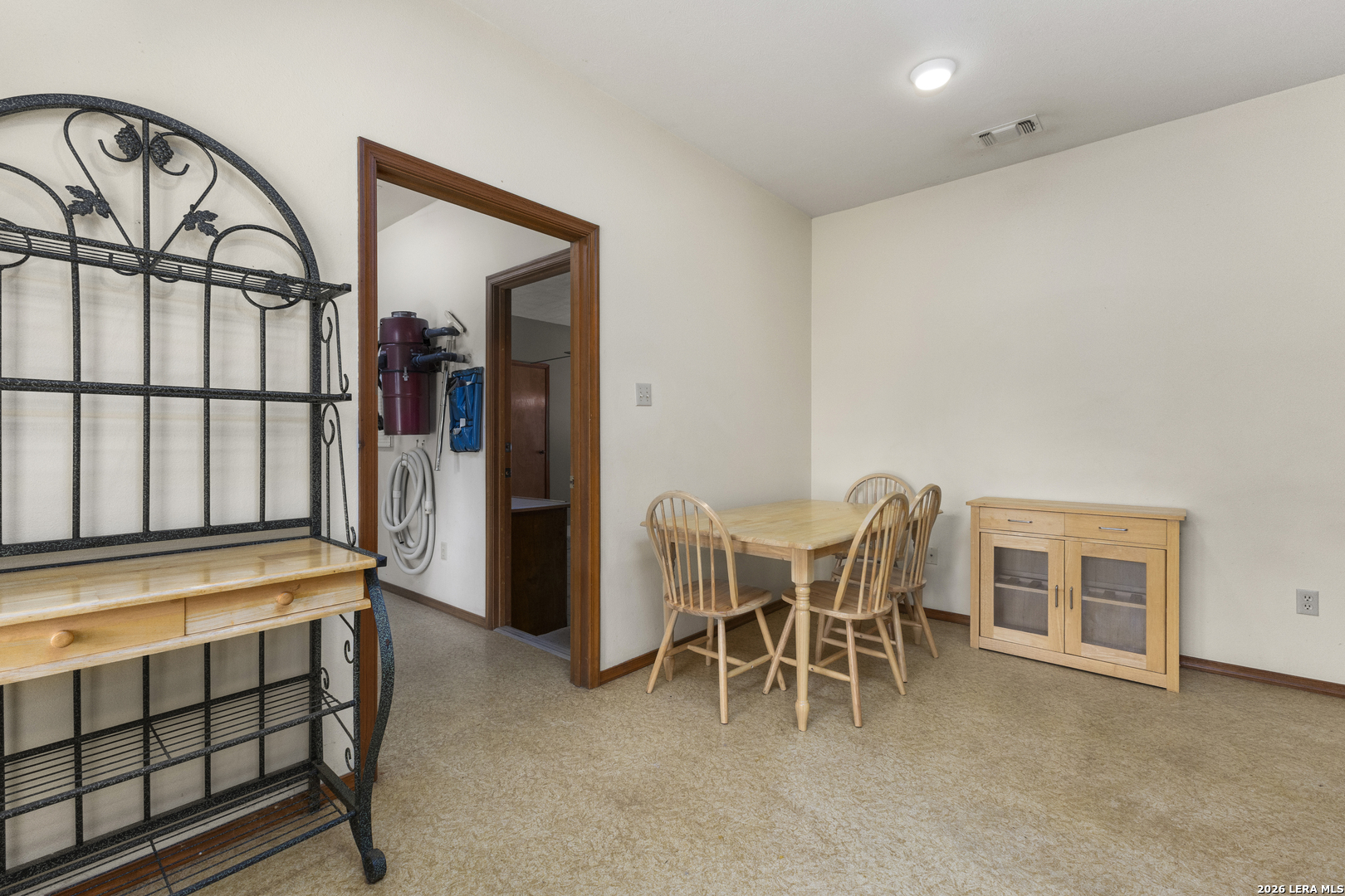 165 SETTLERS CIR