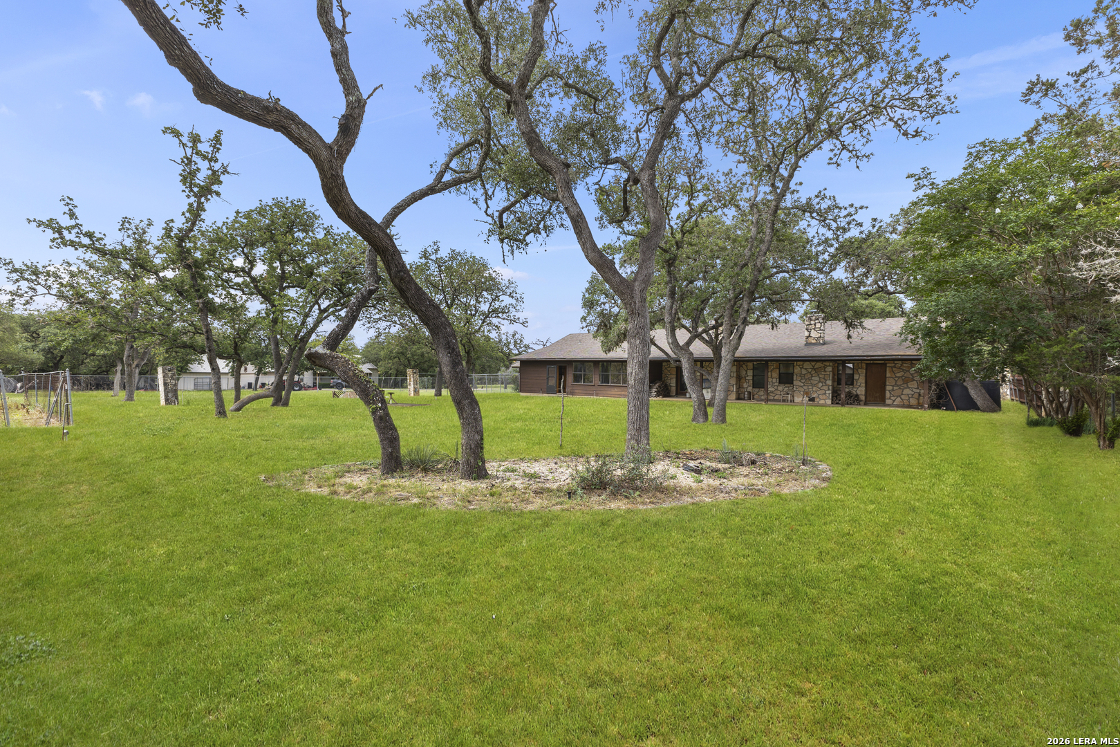 165 SETTLERS CIR