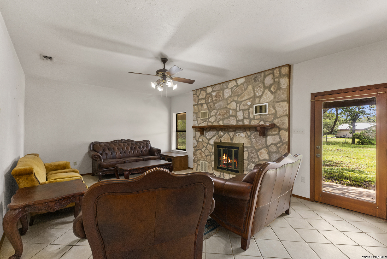 165 SETTLERS CIR
