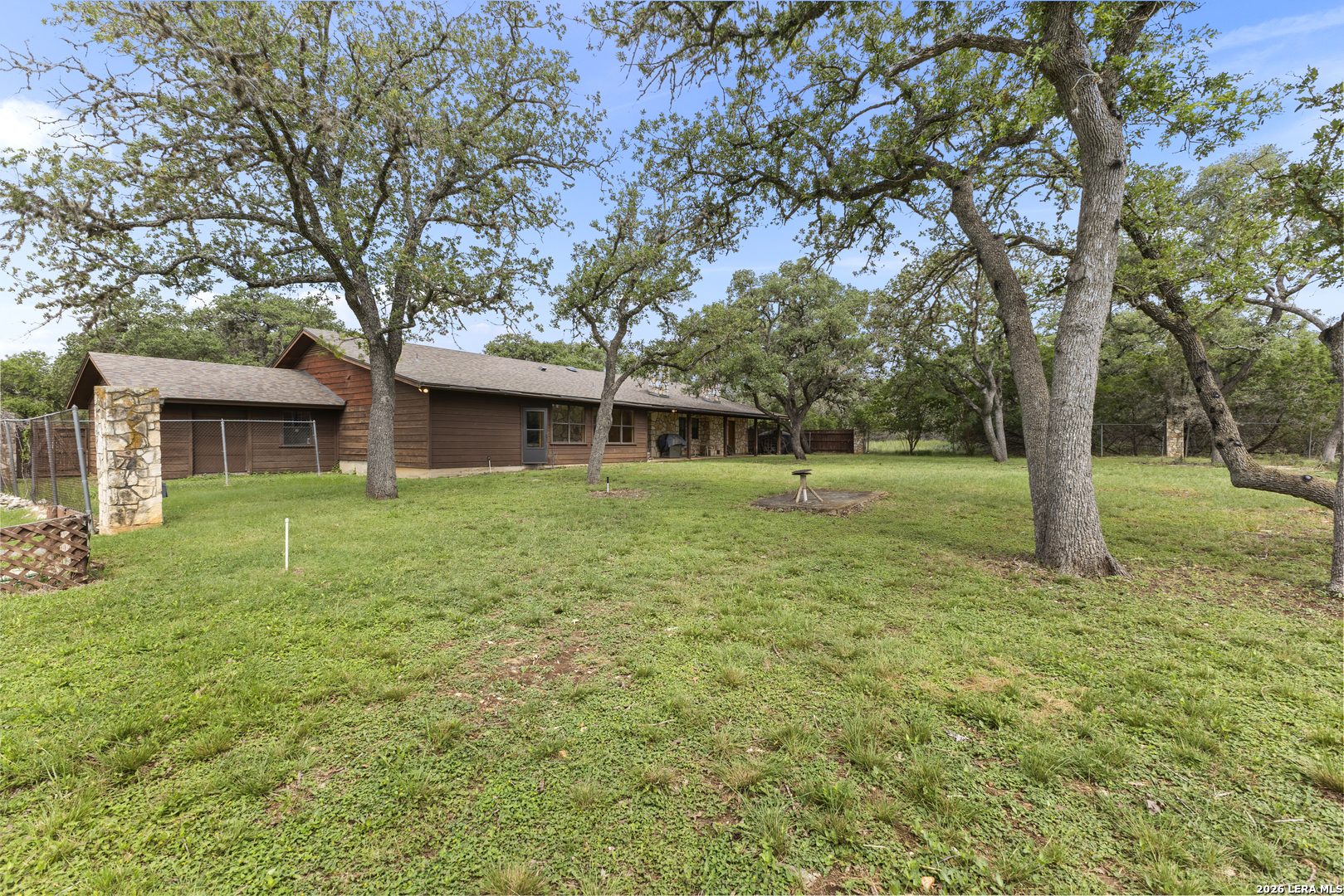 165 SETTLERS CIR