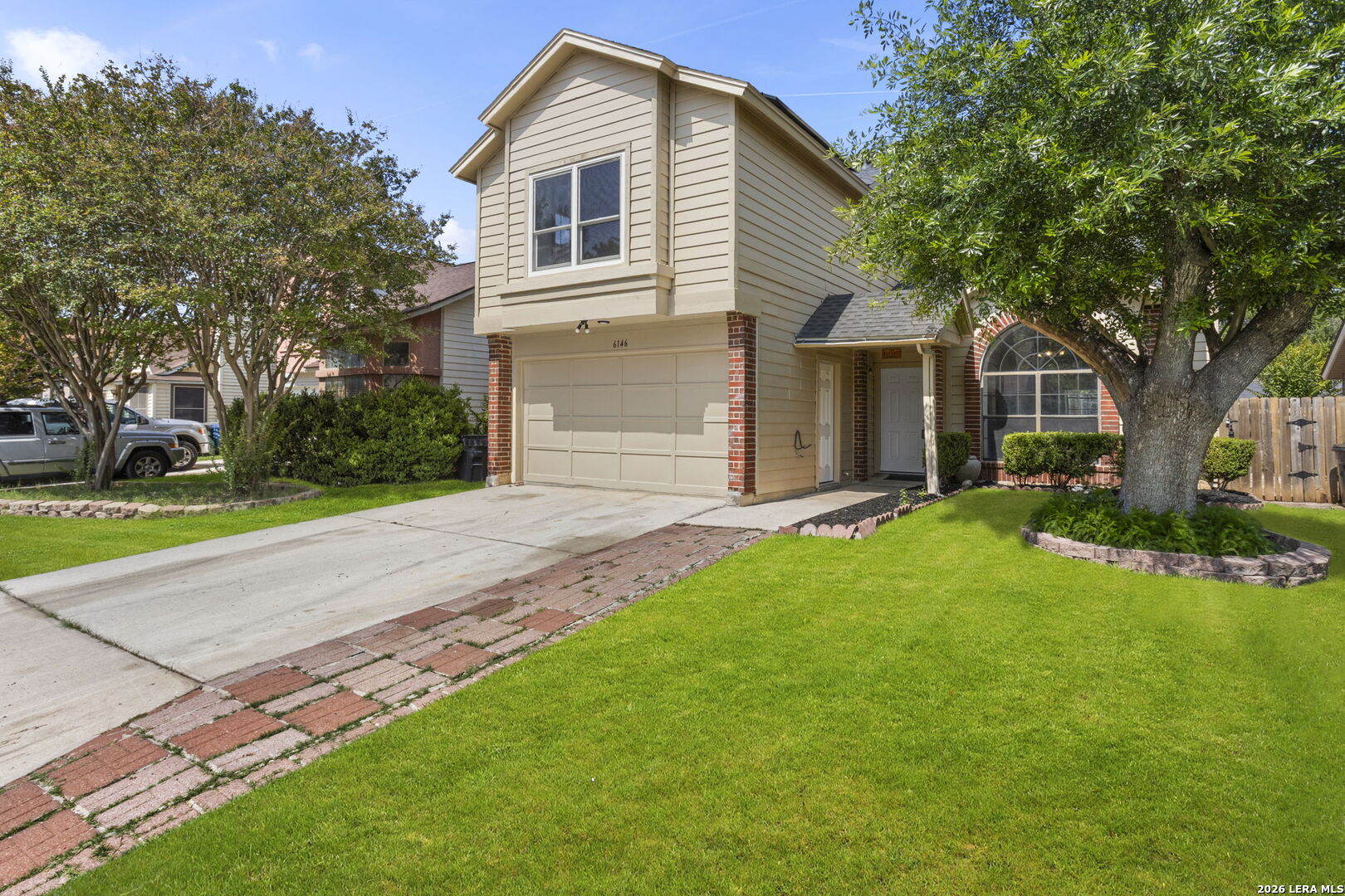 6146 VALLEY CLF