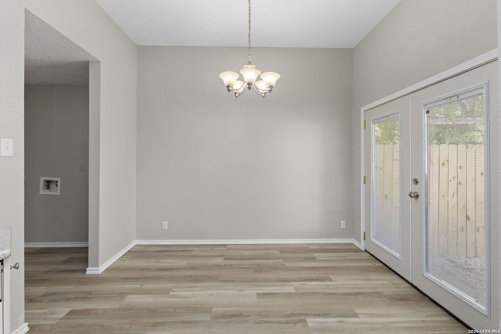 6146 VALLEY CLF