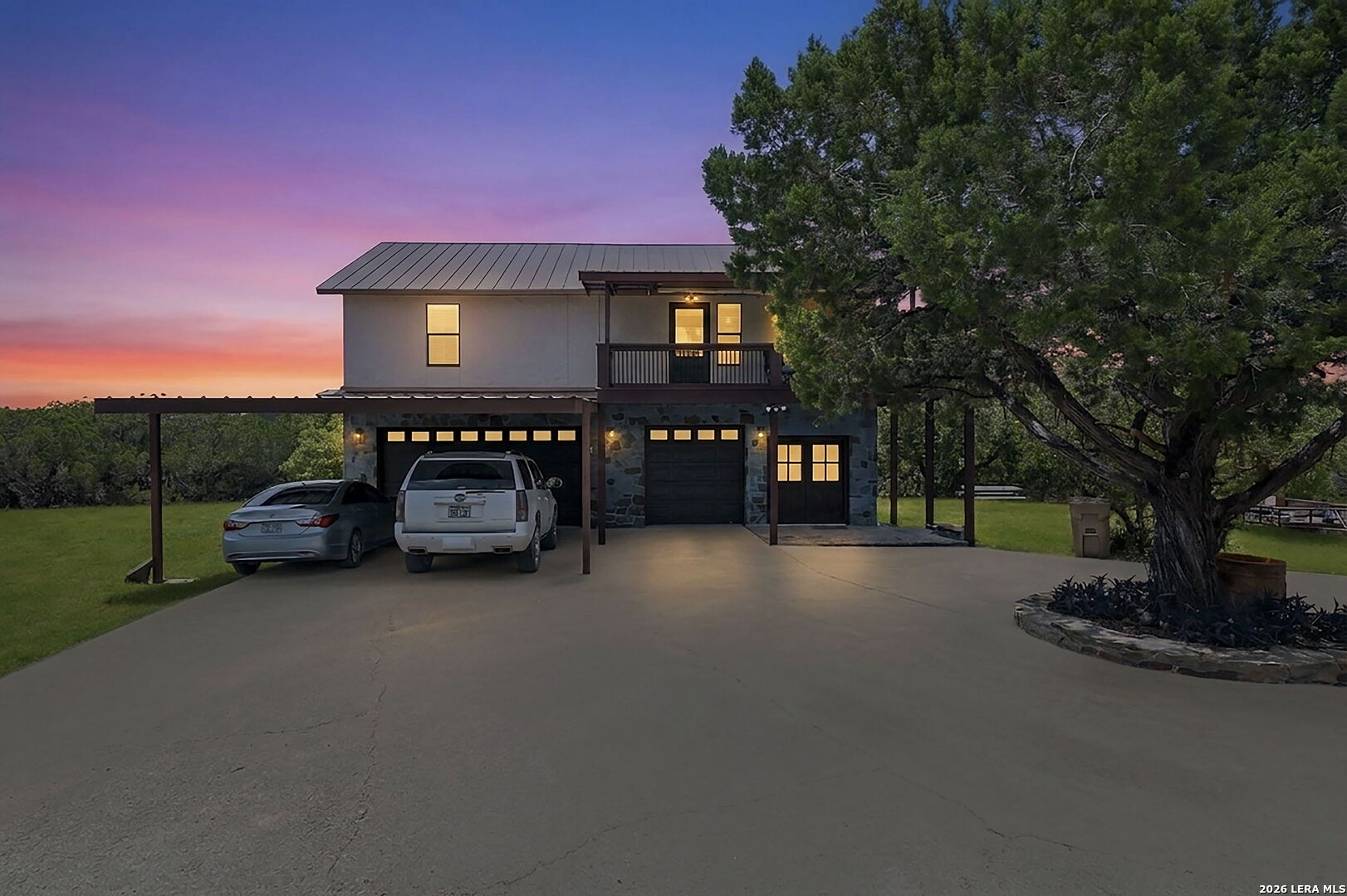 573 Hondo Oaks Dr