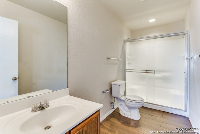 6051 Kensinger Pass