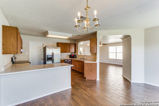 6051 Kensinger Pass