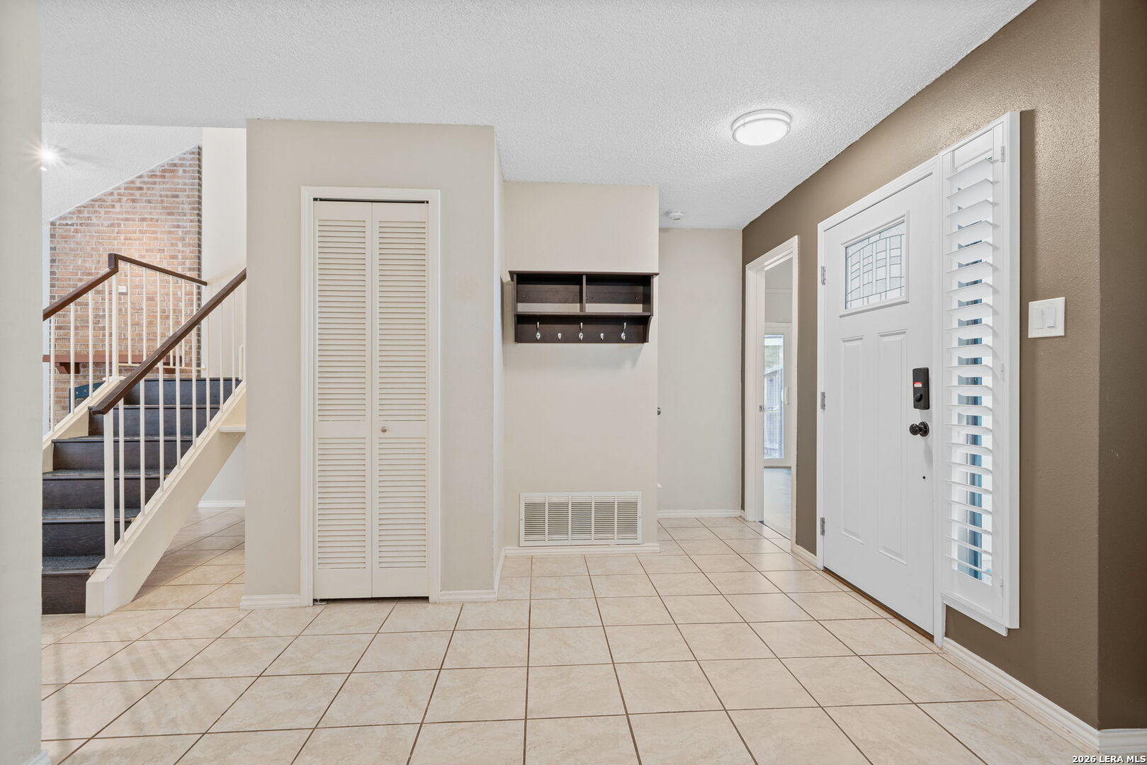2315 SHADY CREST CIR