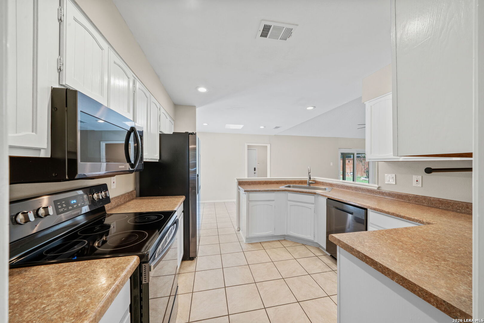 2315 SHADY CREST CIR