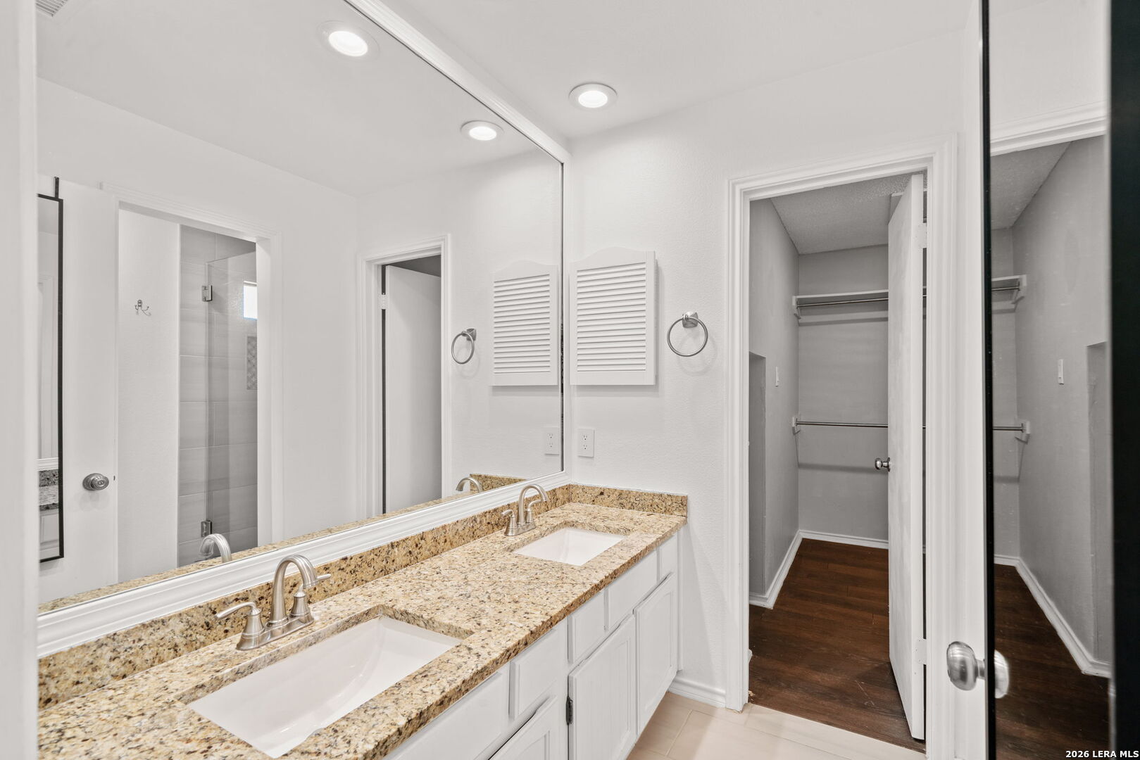 2315 SHADY CREST CIR