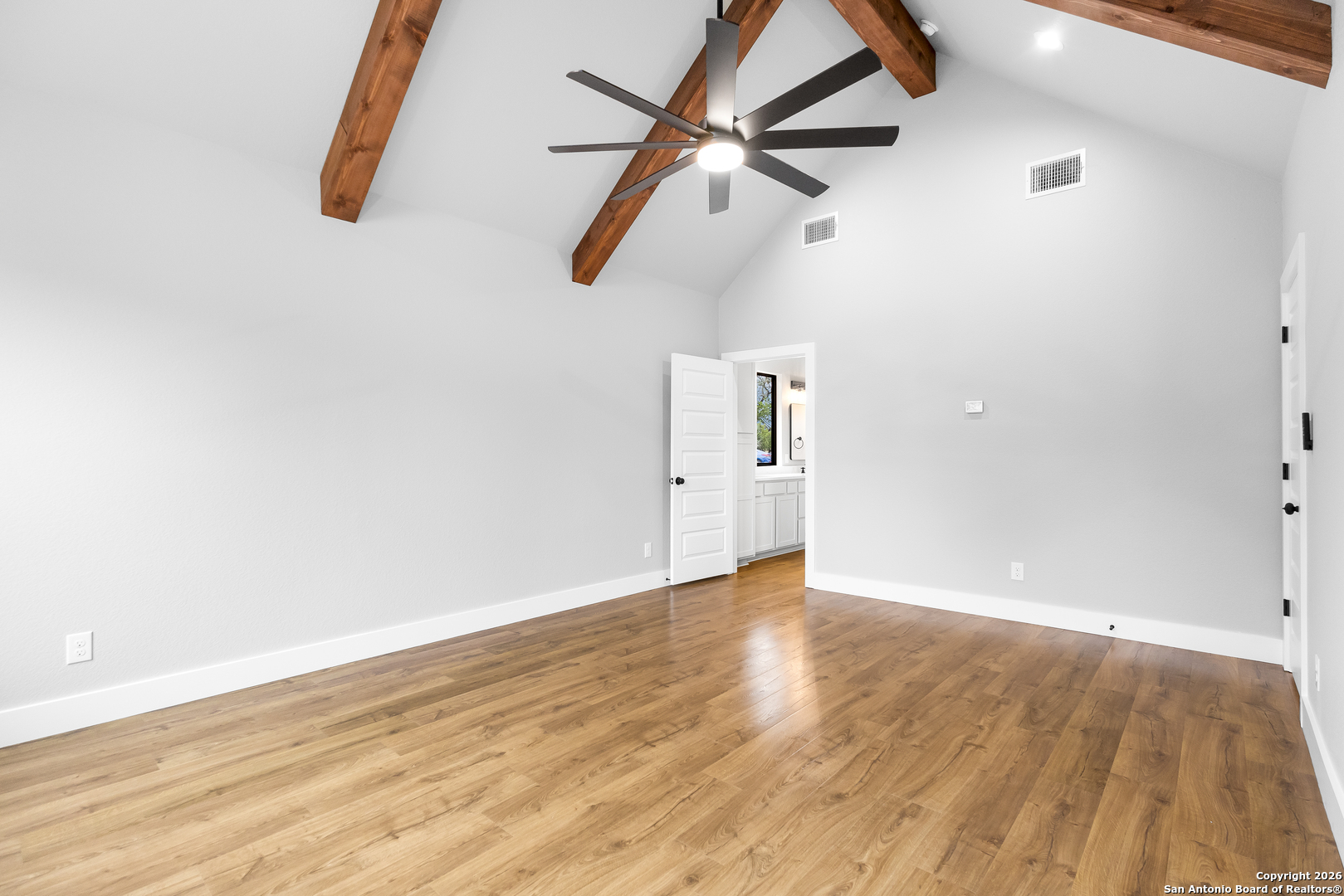 181 DEERWOOD CIR