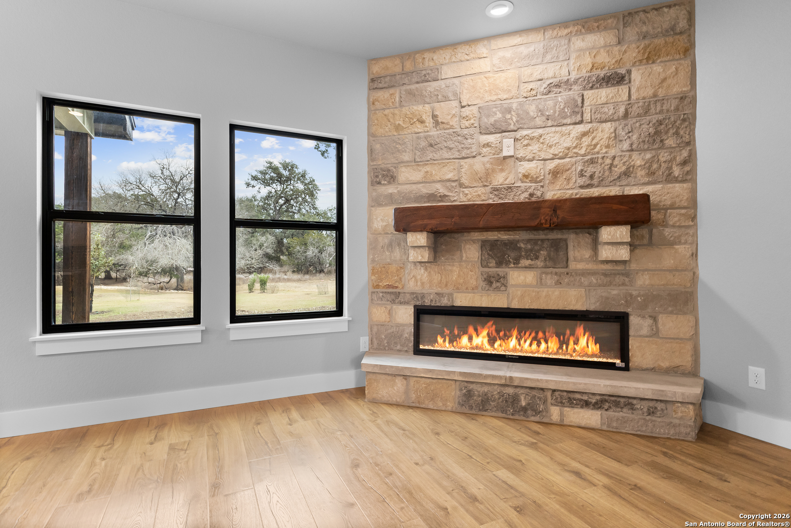 181 DEERWOOD CIR