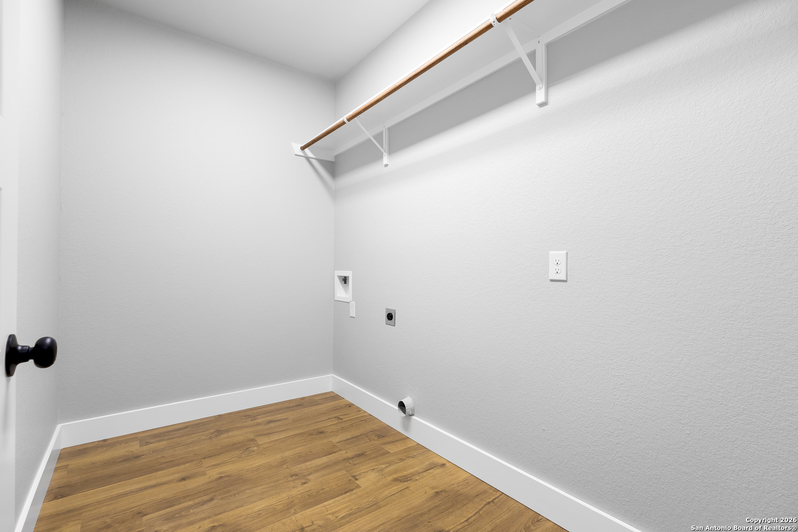 181 DEERWOOD CIR