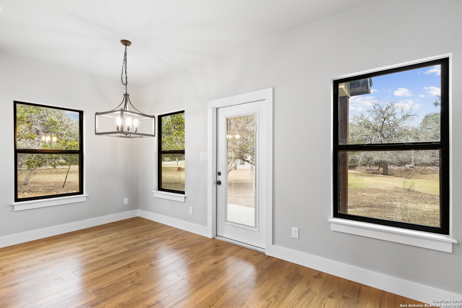 181 DEERWOOD CIR
