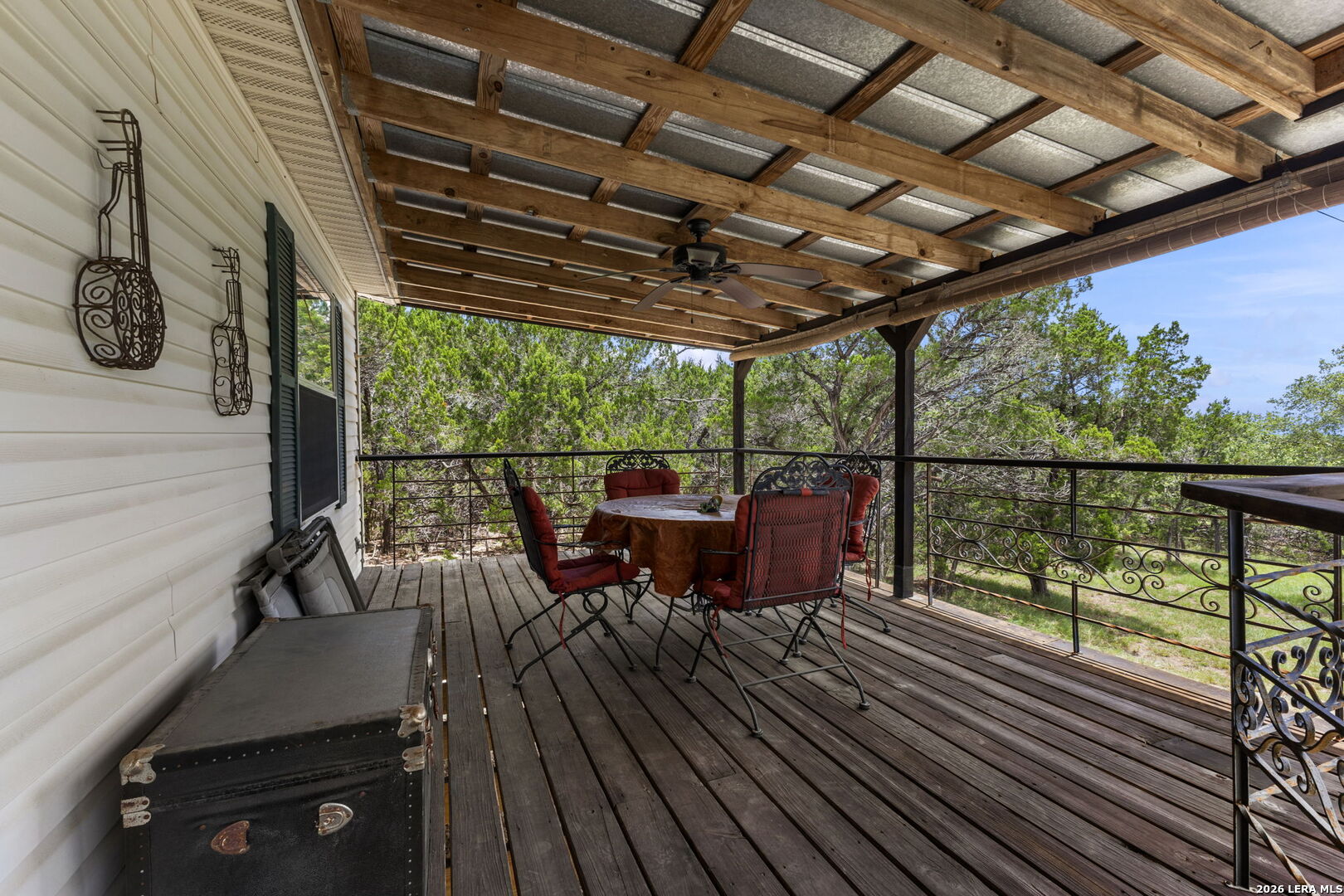 1522 FOREST TRAIL DR