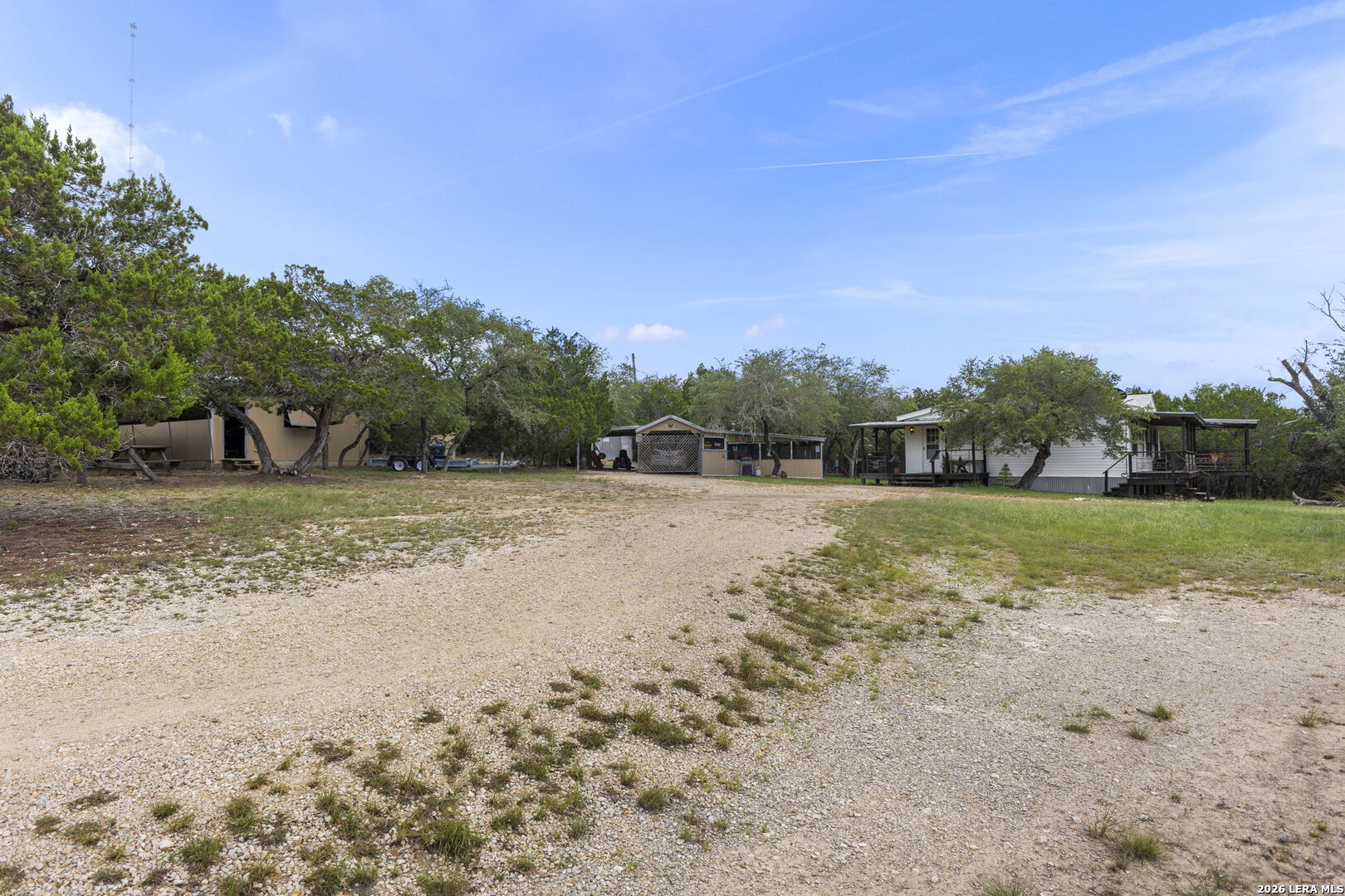 1522 FOREST TRAIL DR