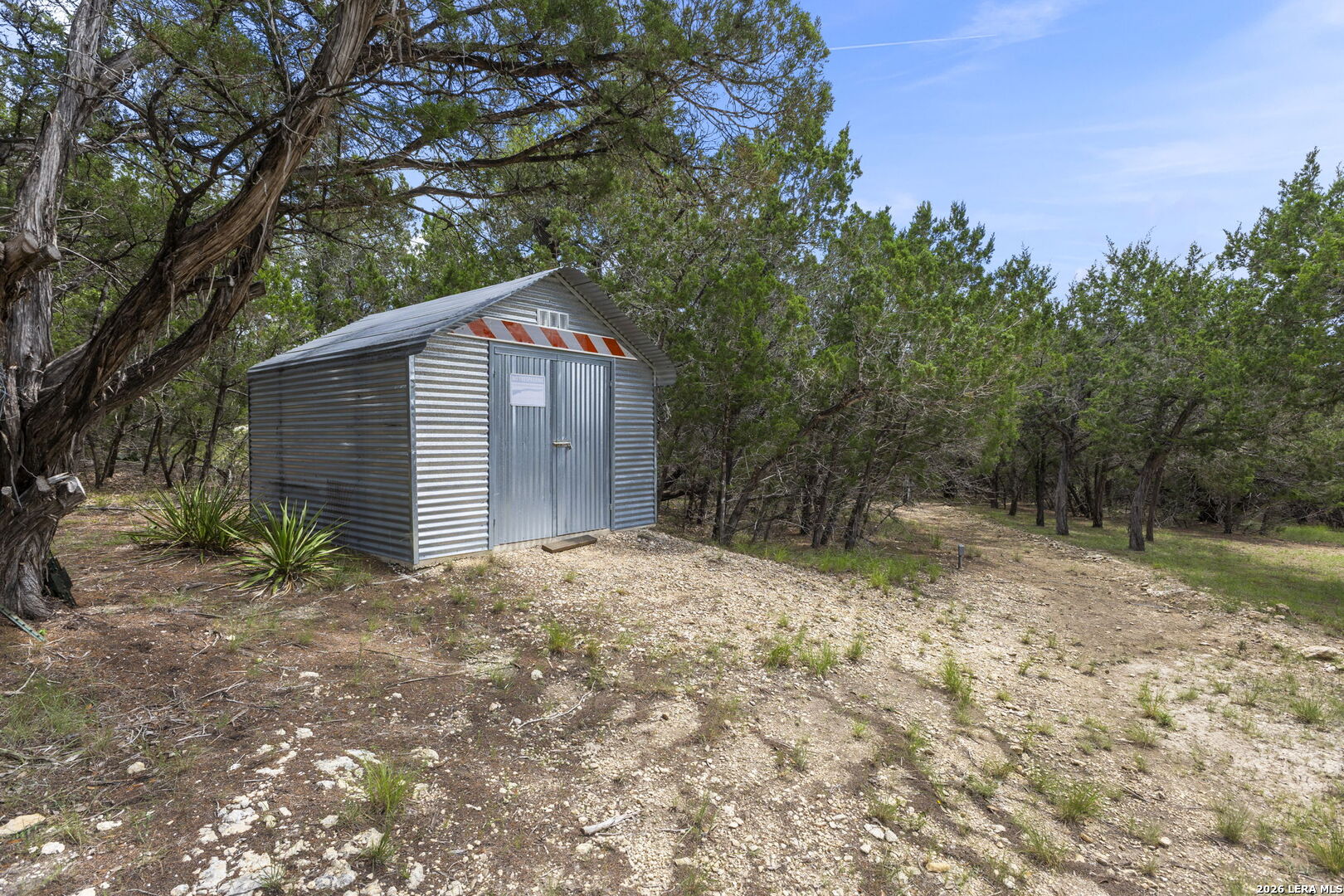 1522 FOREST TRAIL DR